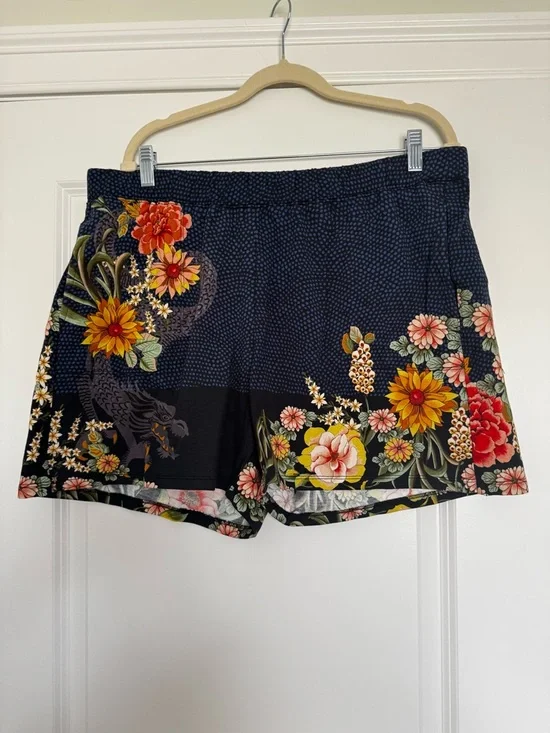Johnny Was Dragona Easy Shorts XL Dragon Floral Boho Navy Polka Dot Pull-On - Picture 9 of 12